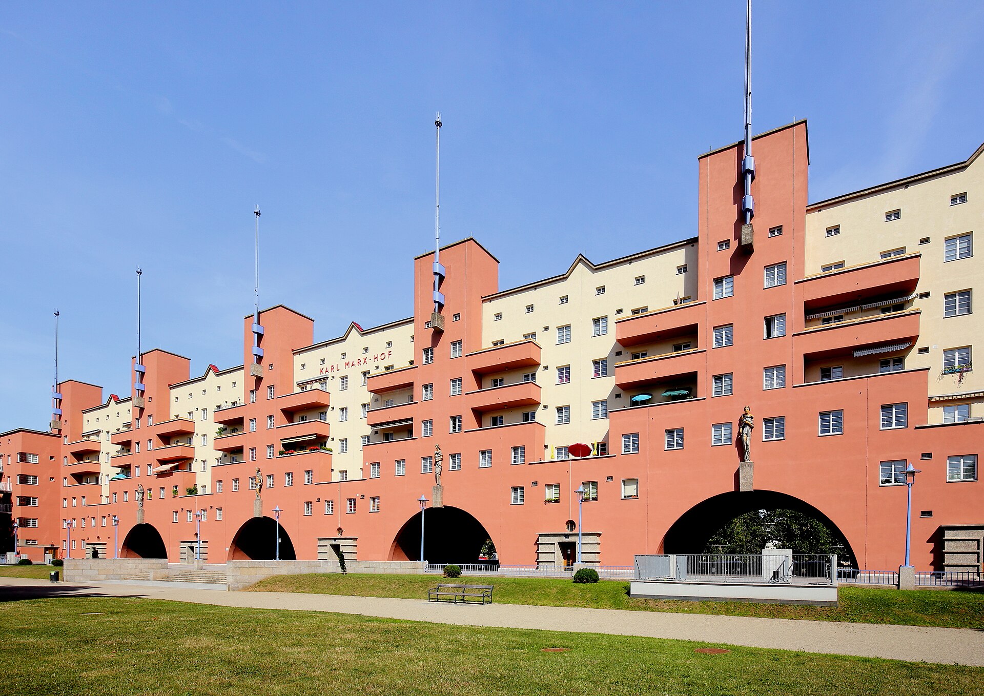 Der Karl-Marx-Hof, Wiener Gemeindebau